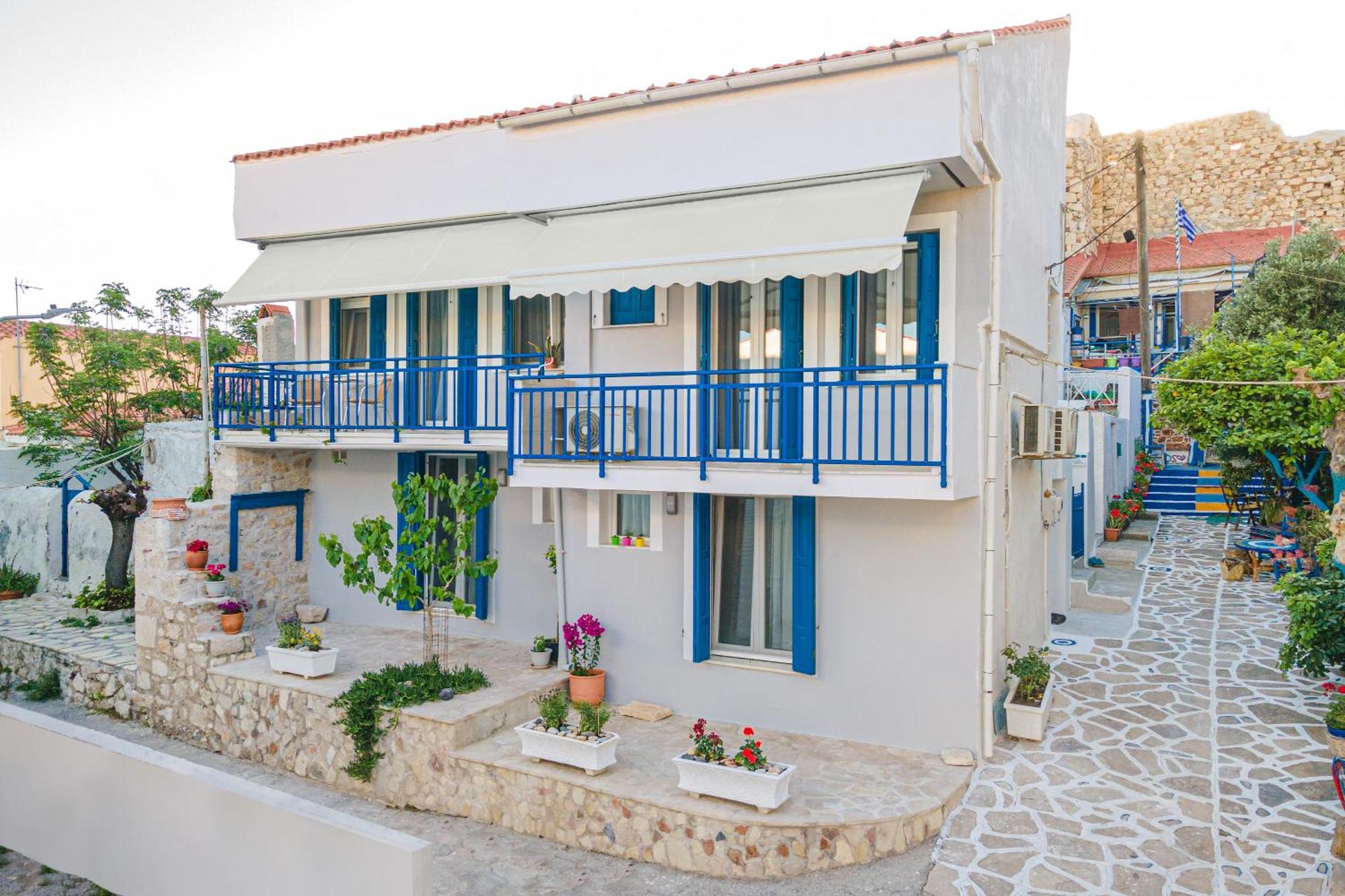 Pythagorio Blue Street Apartment With Balcony Eksteriør bilde